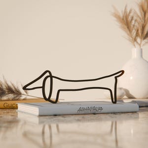 Picasso&#39;s Dog, Line Art Figure, 3D Printed Gift, Unique Picasso Dog Gift Idea, Custom Line Art Sculpture, Minimalist Home Decor