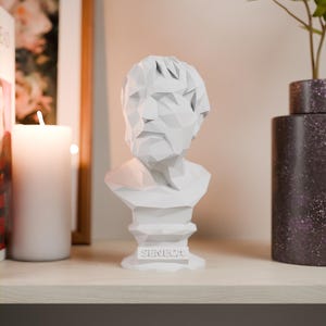 Seneca, Low Poly Bust, Greek Stoic Philosopher Sculpture, Stoic Sculpture, 3D Printed Gift, Home Decor, Office Decor