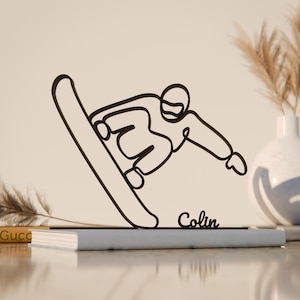 Snowboarder, Customized Line Art Figure, 3D Printed Gift, Unique Sports Gift Idea, Custom Line Art Sculpture, Minimalist Home Decor
