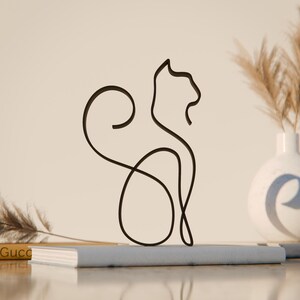 Siamese Cat 14 - Minimalist Line Art Sculpture