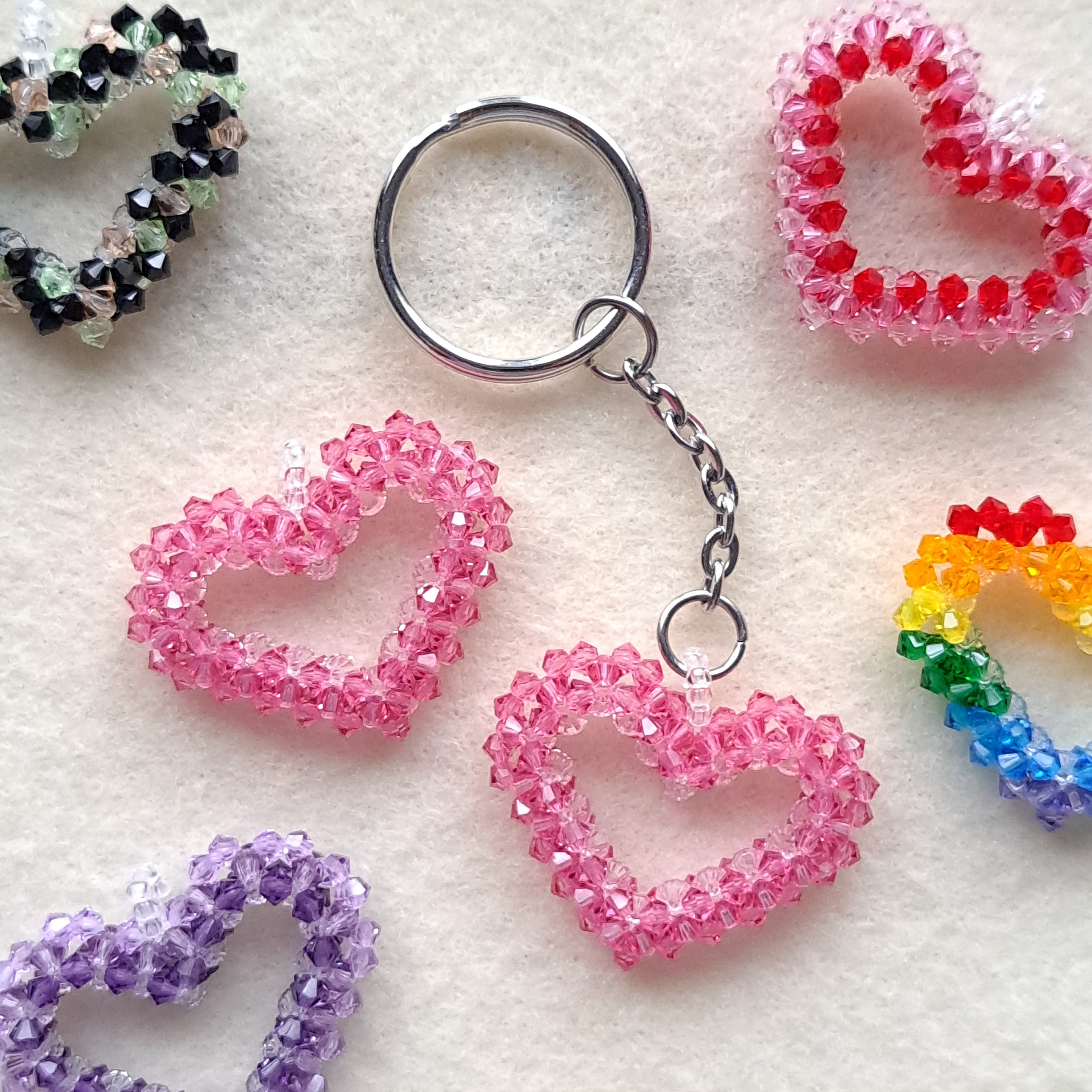 小物 HUMAN MADE HEART KEY CHARM Human Made - Heart Key Chain (Multicolour) – Toyol Toys