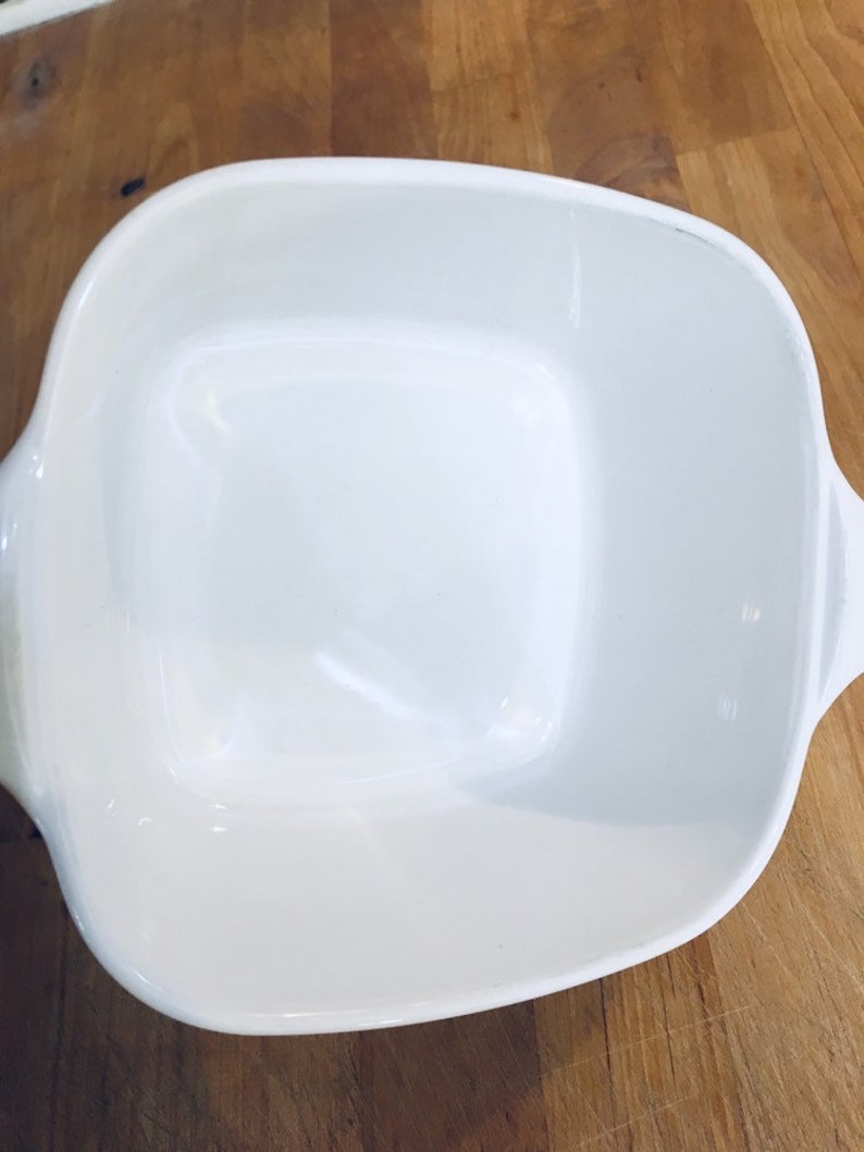 Corning Ware 23 cups Casserole Dish No Lid