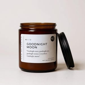 Goodnight Moon, soy wax blend, 8oz candle, wood wick, teacher gift, children&#39;s book, baby shower, nursery decor, kids room decor, baby gift