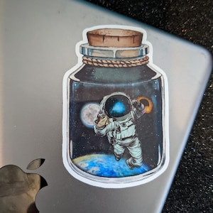 Astronaute dans une bouteille, Sticker astronaute, Sticker espace, Sticker cool, Sticker pour ordinateur portable