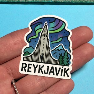 Adesivo Reykjavík, Islanda (diverse misure) Adesivo da viaggio Doodle / Adesivo per valigia / per laptop, auto o bottiglia d'acqua, etichetta per bagaglio, regalo da viaggio