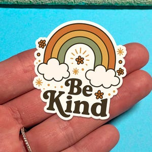 Retro “Be Kind” Rainbow Sticker – Positive Vibes, Boho Vinyl Decal for Laptop, Water Bottle, Journal – Waterproof & Aesthetic