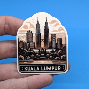 Pegatina de viaje de Kuala Lumpur // Calcomanía de Malasia para maleta, computadora portátil, automóvil o botella de agua, etiqueta de equipaje, regalo de viaje