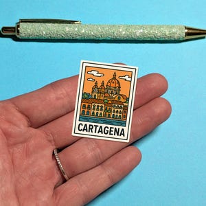 Pegatina de viaje de Cartagena, Colombia - Serie Retro - Pegatina para maleta, portátil - Regalo de viaje