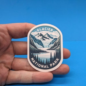 Pegatina de viaje del Parque Nacional Glaciar // Calcomanía para maleta, portátil, coche o botella de agua, etiqueta de equipaje, regalo de viaje