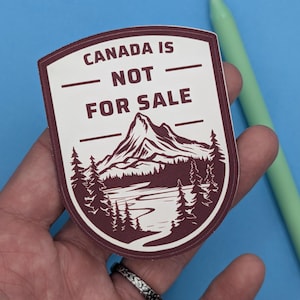Sticker Canada is niet te koop | Patriottische vinylsticker voor laptops, waterflessen en autoruiten