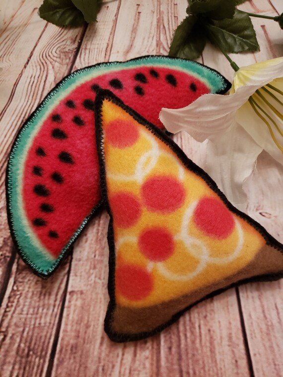 squeaky pizza dog toy