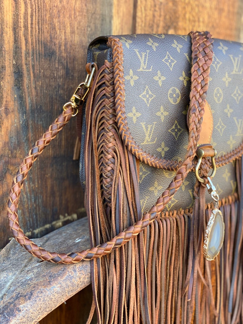 purse with braided strap