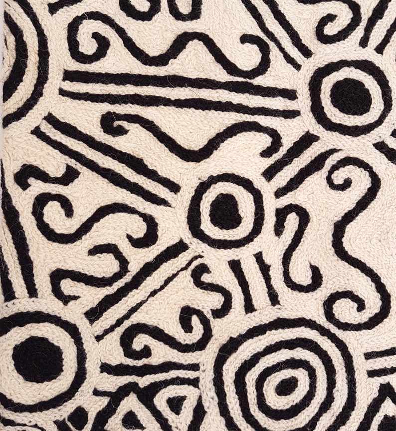 Australia Chainstitch Wool BWA living room Fair Trade Cushion Cover bed Aboriginal Design Pauline Napangardi 30 cm Warlukurlangu