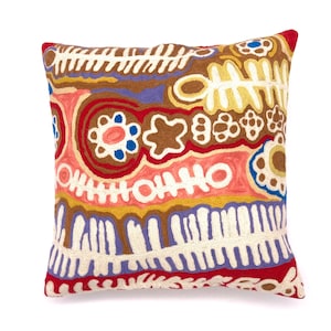 Cushion, Aboriginal, 40 cm, Wool, Chainstitch, Kashmir, -Australia, Fair Trade, Murdie Morris, BWA, Warlukurlangu, Living room, Home, Couch