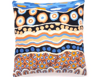 Cushion Cover, 40 cm, Aboriginal Design, wool, Chainstitch, Australia Fair Trade, Bianca Gardiner-Dodd, Living room, bedroom, home