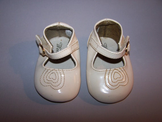weebok baby shoes