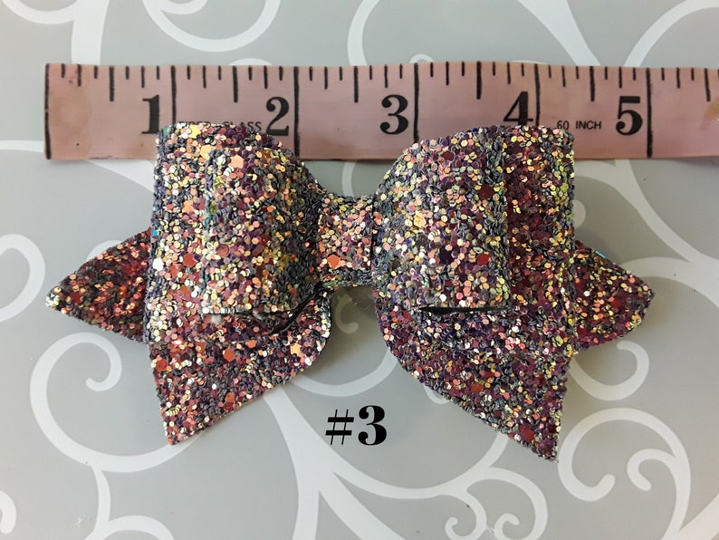 Hair clip,Hair Accesories,Hair Bows,Bows,giro Bow Vinyl Bows,Vinyl Hair Bows,Baby Hair Bow Baby Bows,Baby Bow clip,Hair Bow
