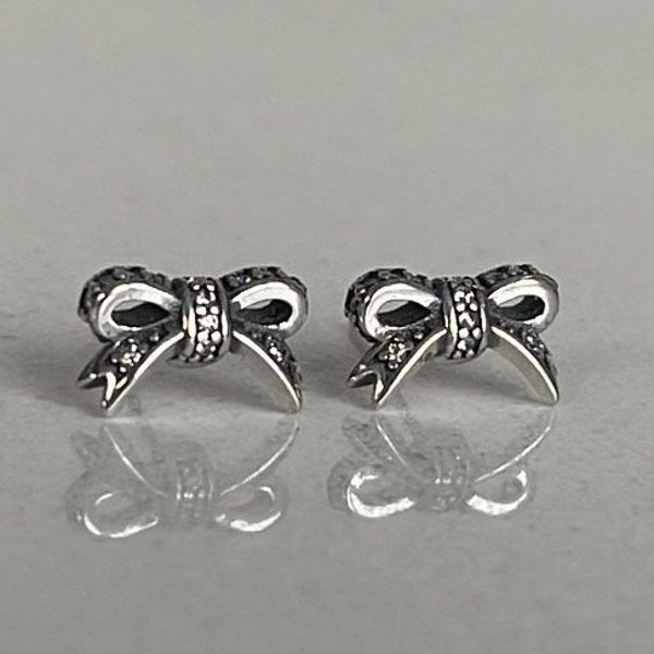 Pandora Silver 925s ALE Sparkling Bow Earrings Free Gift Box