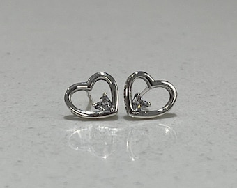 Pandora Silver 925s ALE Asymmetric Heart Stud Earrings Free Gift Box