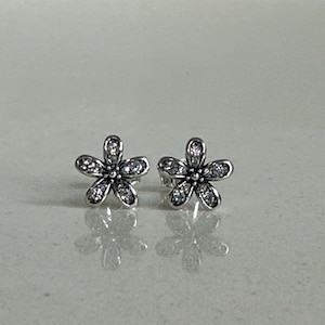 Pandora 925s ALE Daisy Flower Sparkling Stud Earrings - NEW 2024 - Free Gift Box