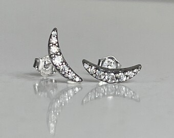 Pandora Silver 925s ALE Crescent Moon Stud Earrings Free Gift Box