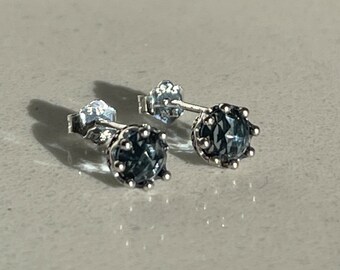 Pandora 925s ALE Blue Sparkling Crown Stud Earrings Free Gift Box