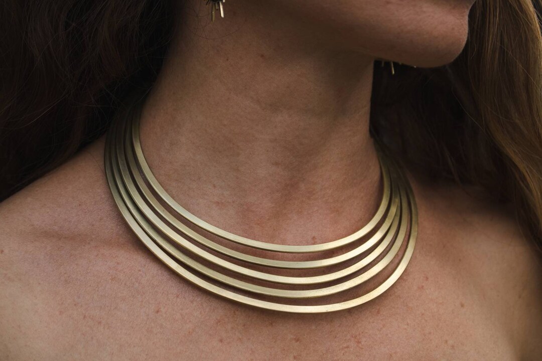 Collier Chaîne En Laiton - Style Vintage Brut - Bijou Occasion - Couleur Doré - Look Bohème Ou Industriel