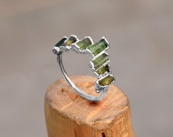 Raw Green Tourmaline Ring \ Natural Healing Crystal Ring \ Handmade Wedding Jewelry \ Gift for Her
