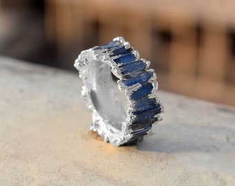 Anillo electroformado con piedra preciosa de cianita natural \ Anillo apilable \ Anillo llamativo \ Anillo de bodas \ Anillo con piedra natal \ Anillo de banda \ Anillos para mujeres