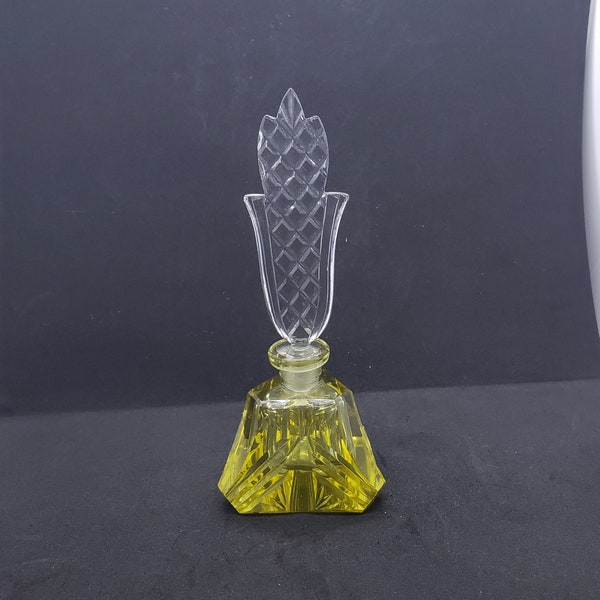 Sparkly Yellow Cut Glass Antique/Vintage Czech Perfume Bottle. Made in Czechoslovakia. Original Dauber Intact.  Circa 1918-1939