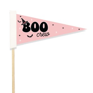 Halloween Pennant Flag with Wooden Dowel, Boo Basket Flag, Cute Boo Crew  Pennant Banner, Assembled Felt Flag
