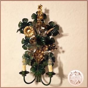 Vintage Italian floral wall sconce green and gold – mid century metal botanical light, Hollywood Regency style