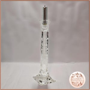 Candeliere alto in cristallo inciso: elegante elemento decorativo europeo immagine 3