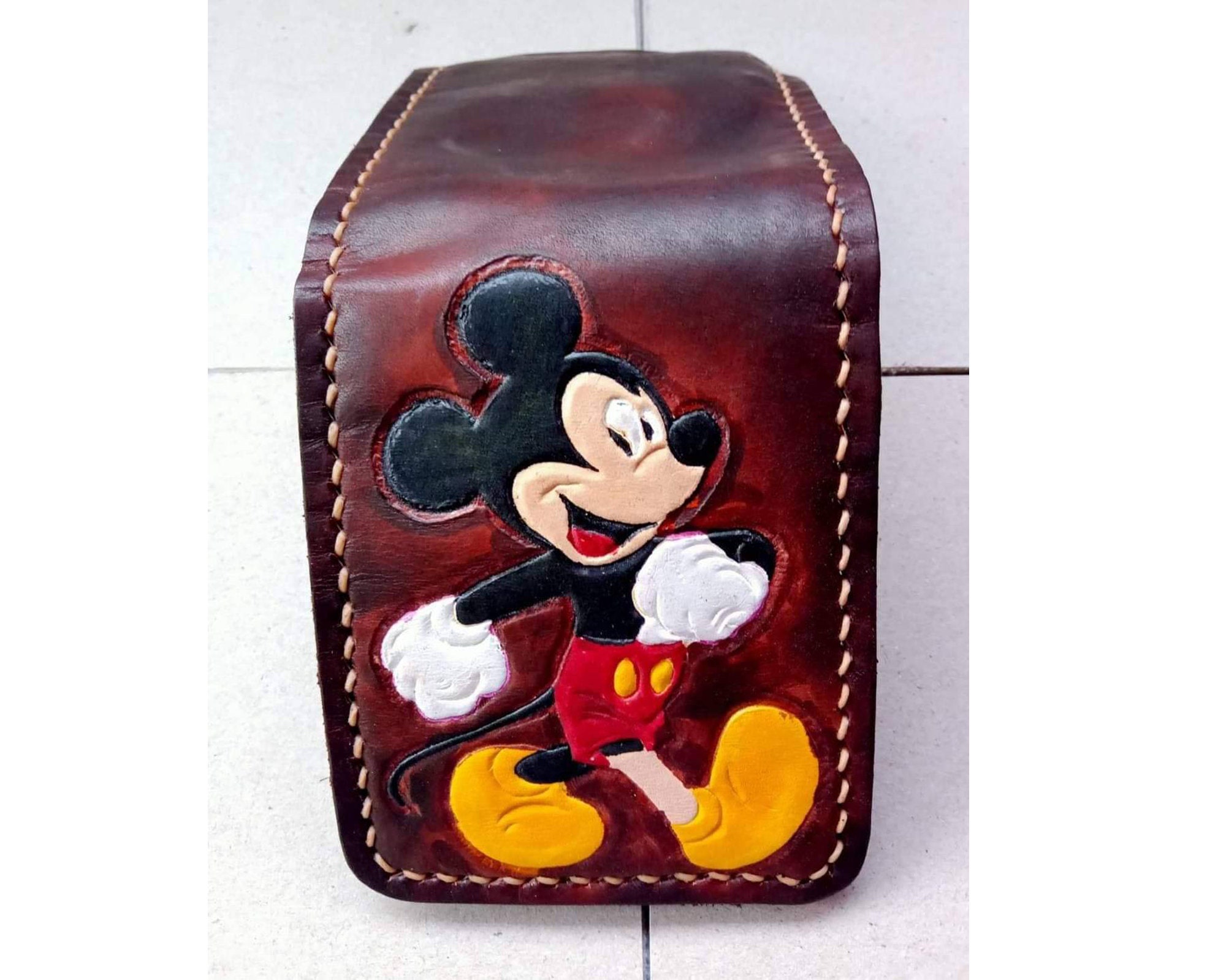 Mickey Mouse Leder Brieftasche Geschenke für Männer, Kartenhalter,  personalisierte schlanke minimalistische Lederbrieftasche, handgefertigte Mickey  Mouse Brieftasche Geschenk - .de