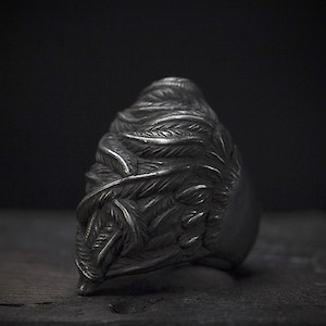 Feather Ring Antique Silver Finish Feather Ring Oxidized Silver Wing Ring Raven Feather Bypass Ring Bird Feather Ring Gothic Wing Biker Ring