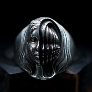フェイスアートリング ハンドメイド 酸化ソリッドシルバーリング アートワーク ゴシックフェイスリング スプリットキャラクター パーソナライズリング パンクロック バイカーリング
