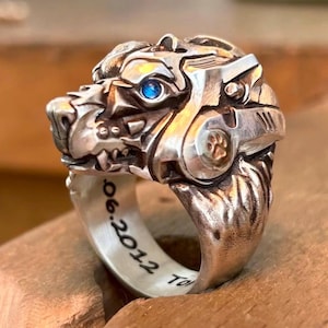 Handgefertigter Silberring mit Wolfsmotiv, Steampunk-Roboterring, Halbwolf-Roboterring, Punk-Biker-Gothic-Ring, Kriegerwolfring, Rockerring, Bikerring