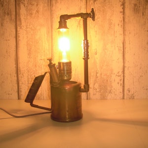Steampunk lamp afbeelding 1