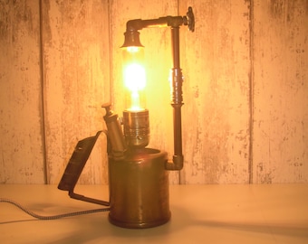 Steampunk lamp