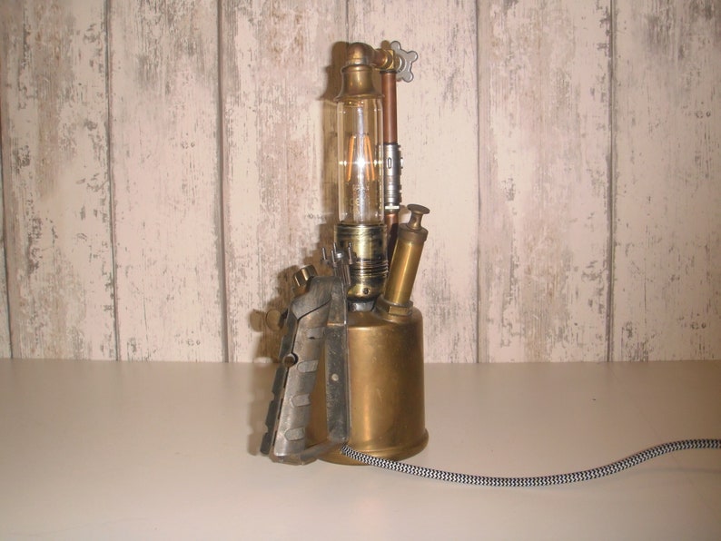 Steampunk lamp afbeelding 6