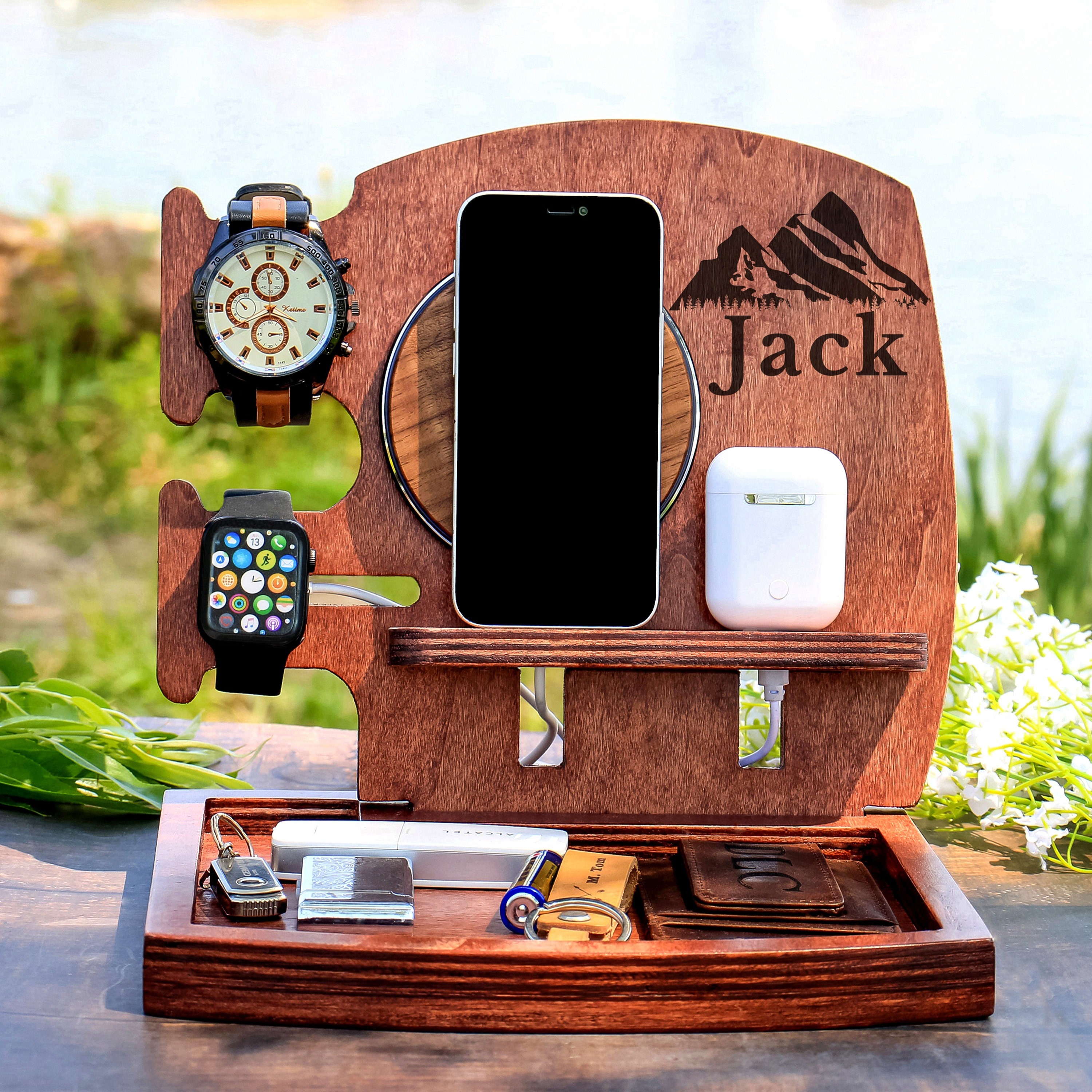 Personalized Docking Station,charging Station, Family, Custom Mens