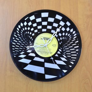 Vinyl Wall Clock for a Timeless Gift -  Vinyl Wall Clock - Vinyl Record Clock - Wall Clock Gift Idea - Retro Clock - Wall Decoration Idea