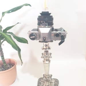 Vintage Camera Lamp Yashica - Camera Lamp - Vintage Lamp - Table Lamp - Retro Lamp - Desk Lamp - Bedside Lamp - Office Lamp - Art Deco Lamp