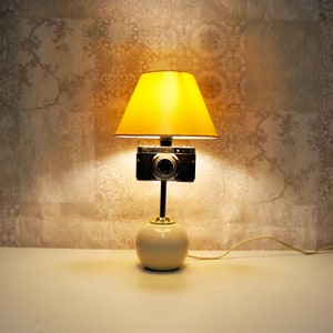 Vintage Camera Lamp: Retro Art Deco Desk or Bedside Light