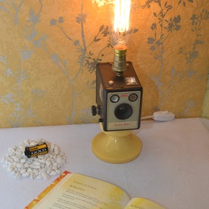 Vintage Lamp Camera Kodak Bedside Lamp Retro Lamp Desk Lamp Table Lamp Antique Lamp Sideboard Lamp Art Deco Lamp UK Lamp image 3