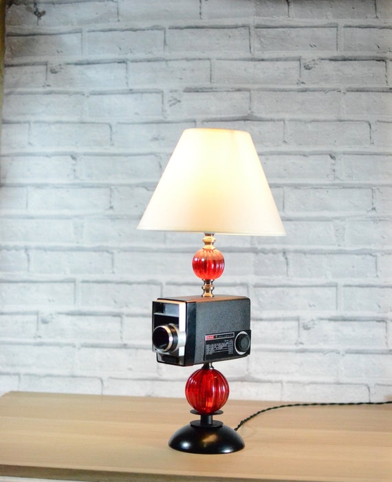 Lampe à poser Spring, bras réglable, verte