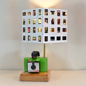 Vintage Lamp Camera Polaroid - Bedside Lamp - Retro Lamp - Desk Lamp - Table Lamp - Antique Lamp - Handmade Lamp - Art Deco Lamp - Veioza