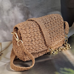Raffia crossbody bag