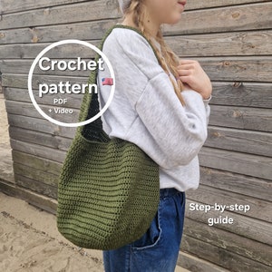 以下が含まれることがあります： ステップバイステップガイド付きの緑色のクロシェトートバッグ。クロシェパターンPDF + ビデオ