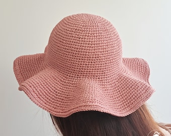 Crochet hat pattern with ruffle brim | crochet bucket hat | crochet sun hat | crochet large brim hat | summer hat | cloche hat